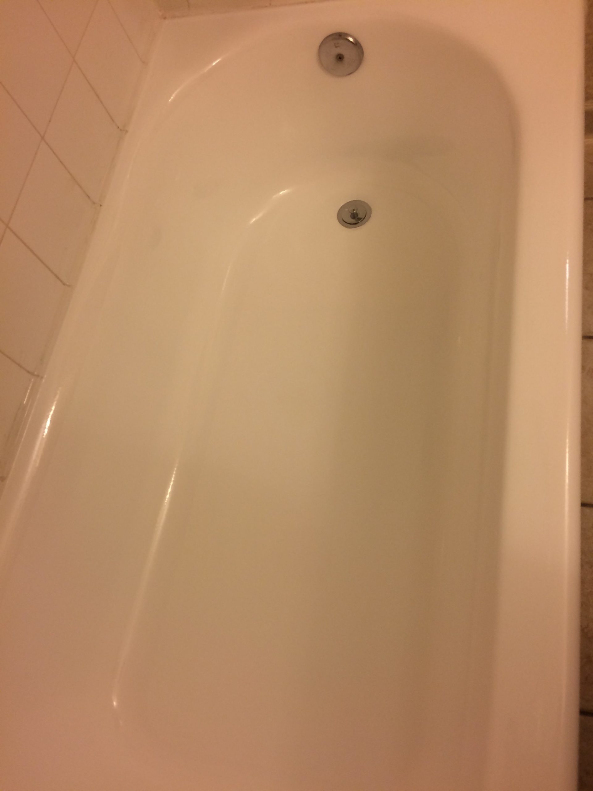 Hilton after- tub with new coating